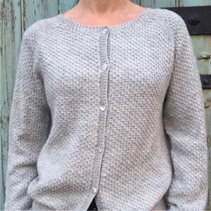Grace & Mila Luxe Pearl Gray Knit Cardigan Sweater